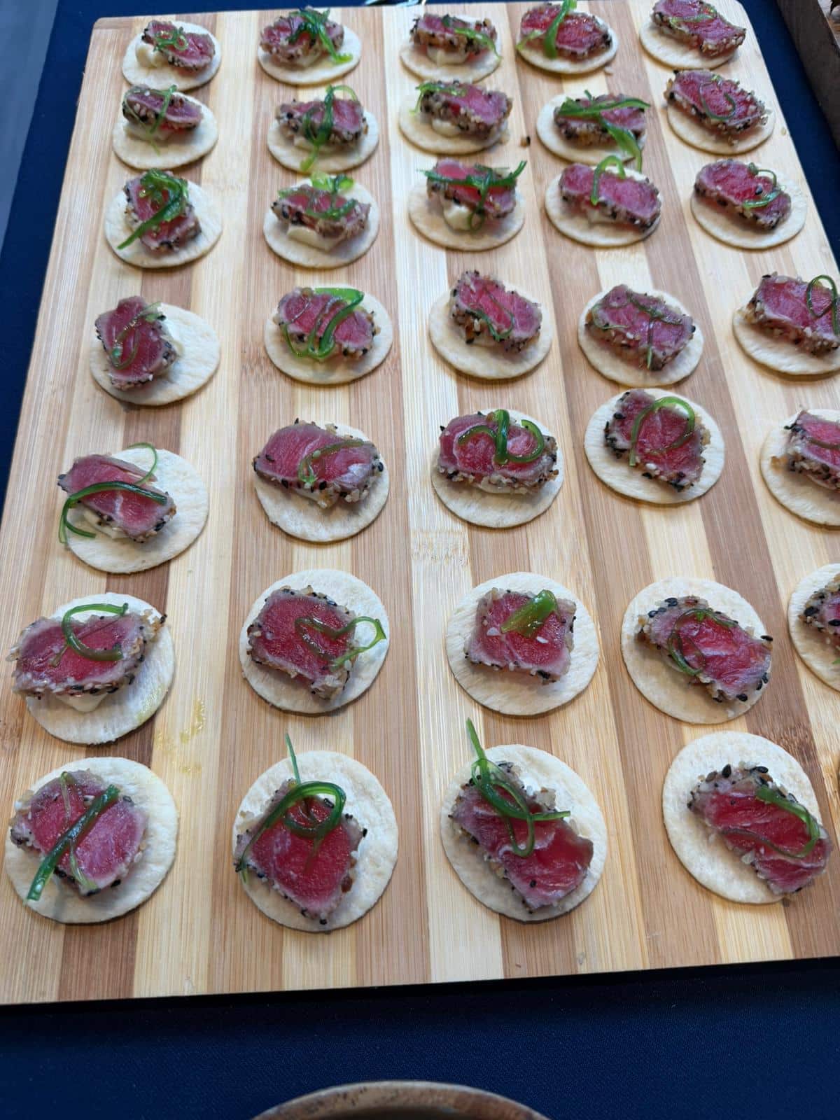 Cold_canape_Tuna_Tataki_Variant_Catering_By_Chefs.jpeg